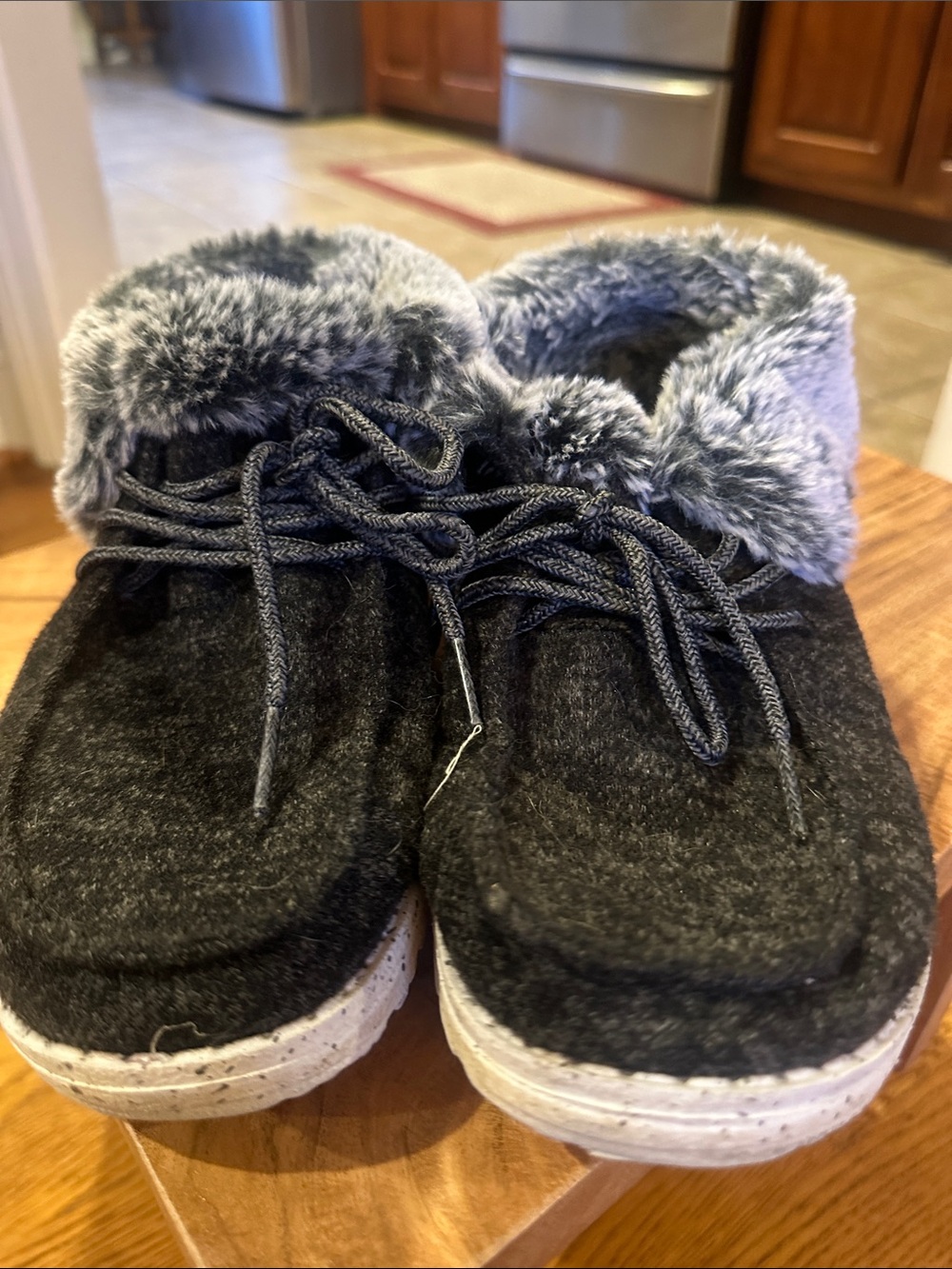 Cozy Faux Fur Lined Slip-On Sneakers - Charcoal Gray